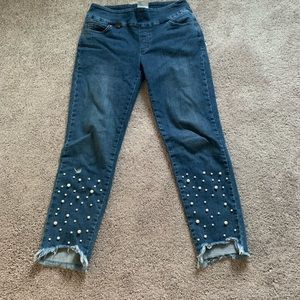 Beautiful pearl embellished straight legged jeans